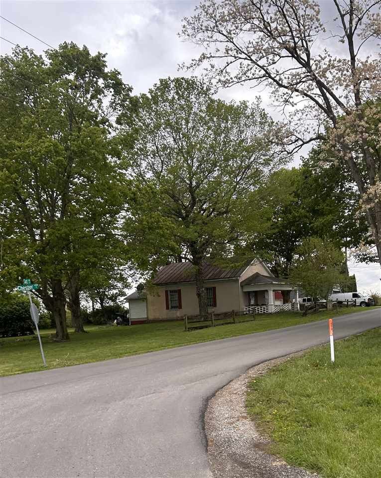Property Photo:  2369 Chester Road  IN 47374 