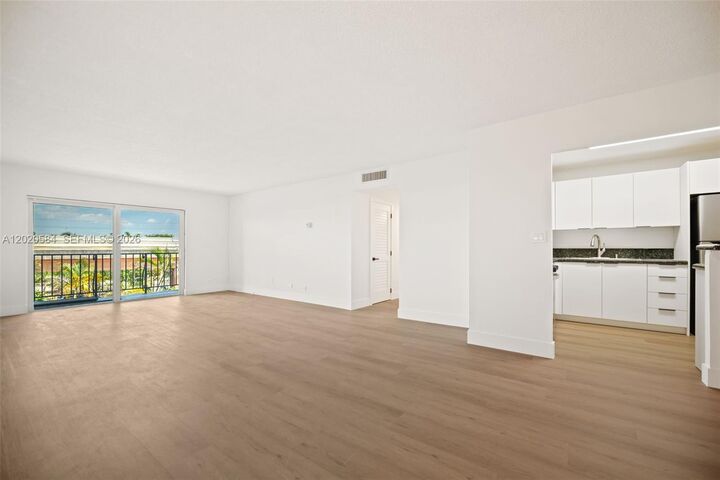 Property Photo:  8107 SW 72nd Ave 413E  FL 33143 
