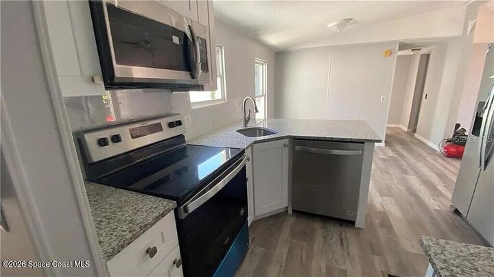 Property Photo:  525 Nicklaus Circle  FL 32927 