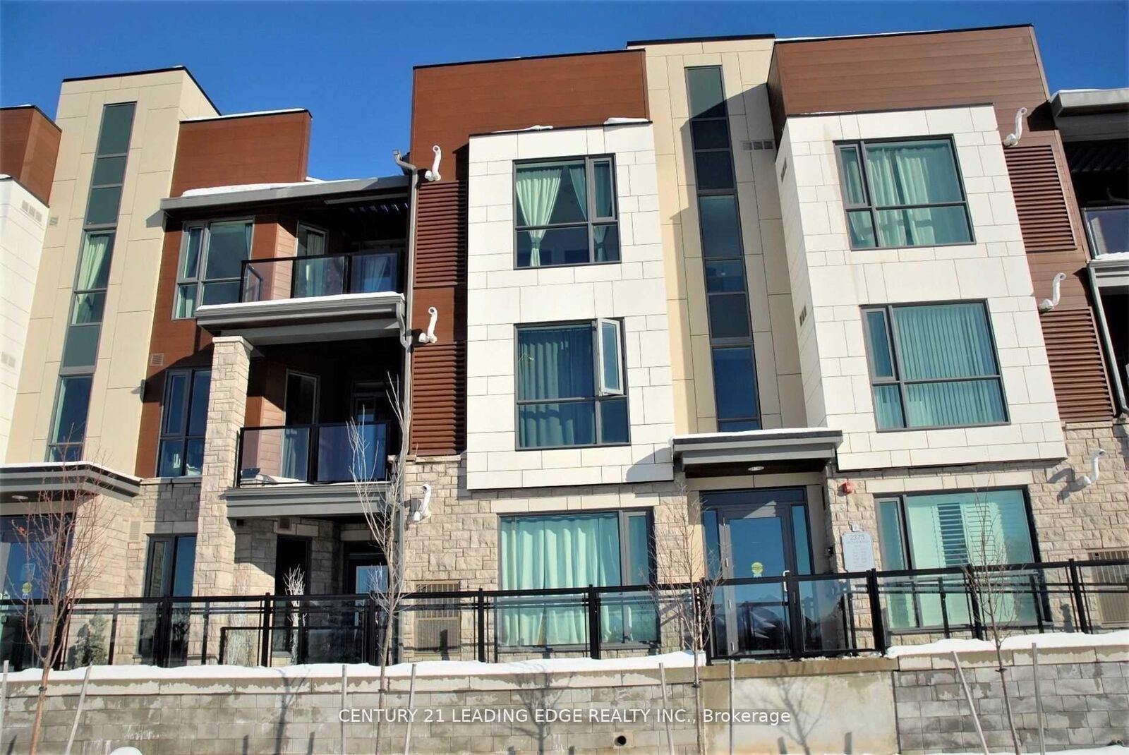 Property Photo:  2375 Bronte Road W 305  ON L6M 1P5 