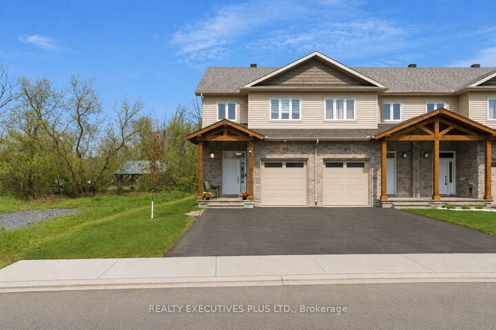 Property Photo: 405 Voyageur Place W ON K0A 1W0