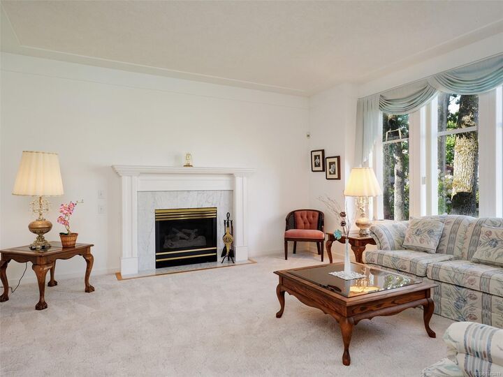 Property Photo:  1537 Eric Rd  BC V8N 5Y6 