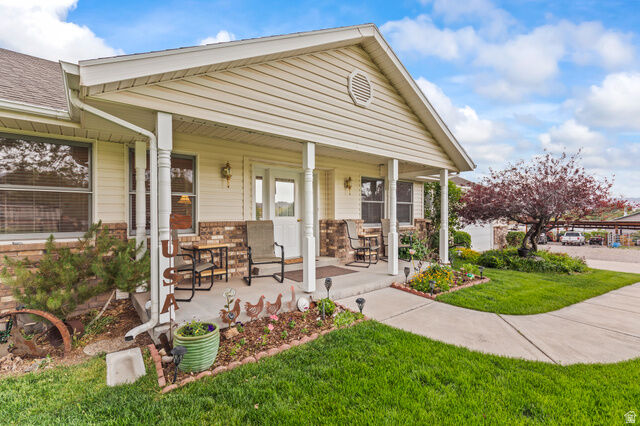 Property Photo:  130 S 300 E  UT 84711 