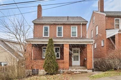 Property Photo:  139 Sumner Ave  PA 15221 