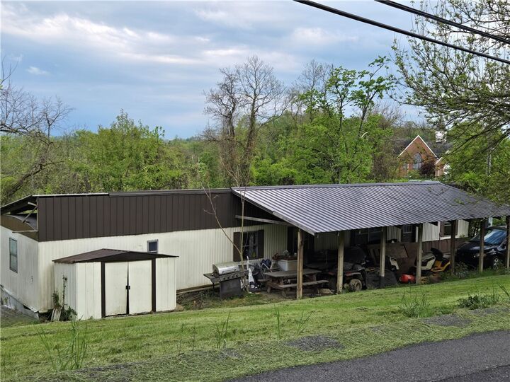 Property Photo:  10 Courson Hill Rd  PA 15301 