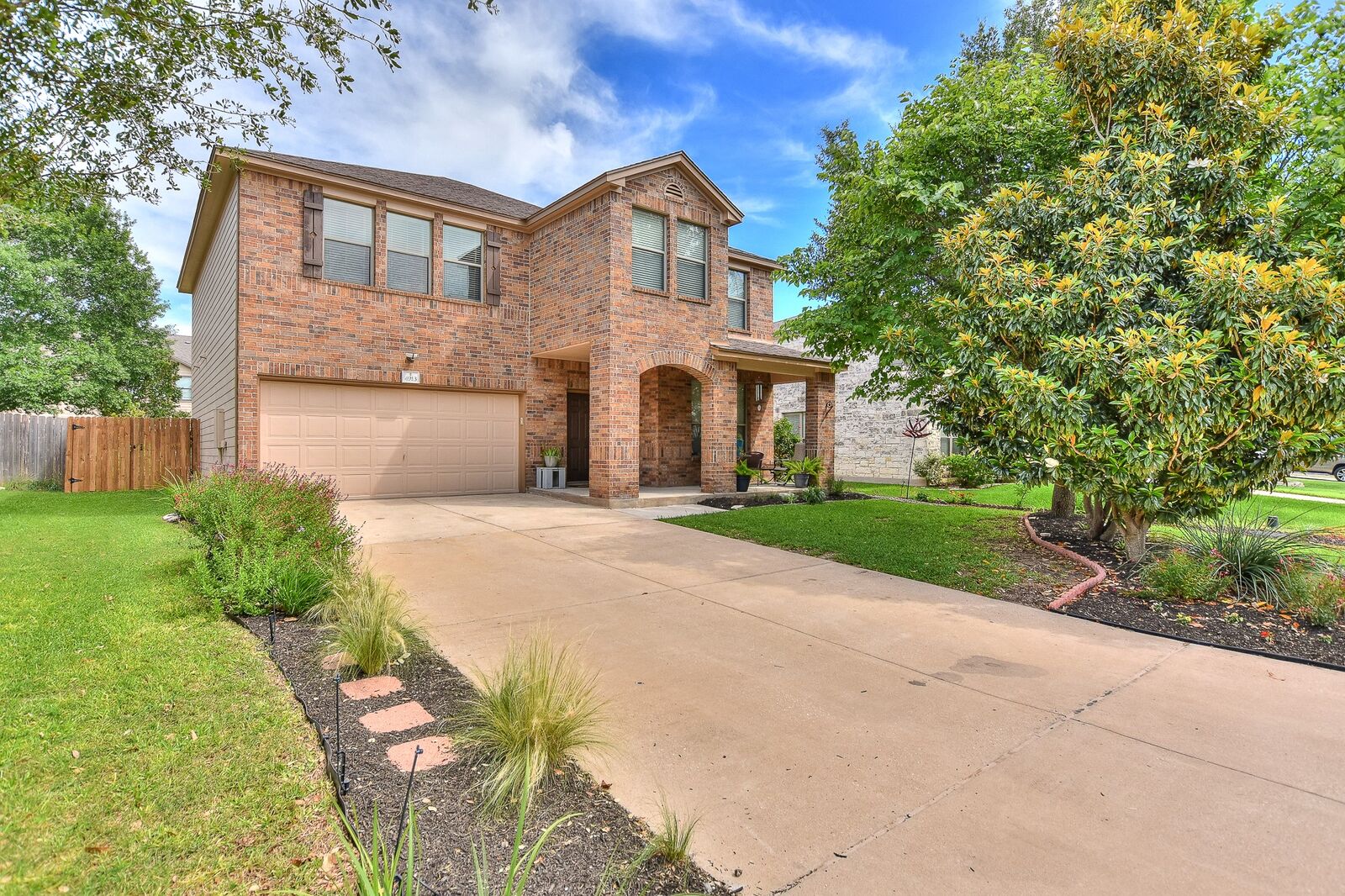 Property Photo:  4913 Woodstock Drive  TX 78633 