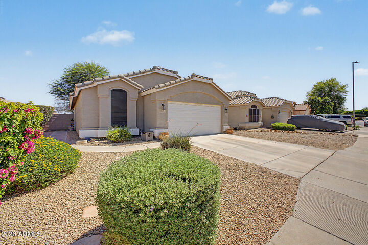 Property Photo: 15215 W Eureka Trail AZ 85374