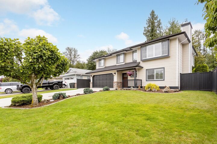 Property Photo:  19577 Somerset Drive  BC V3Y 2L5 