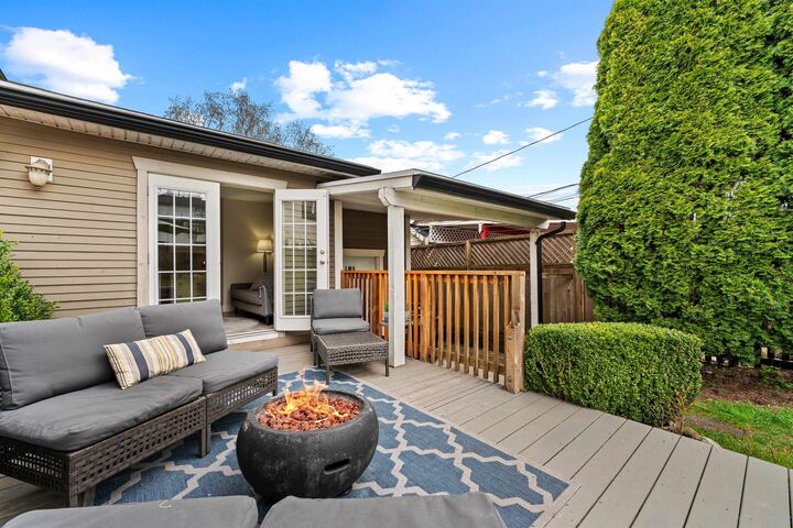 Property Photo: 846 E 23rd Avenue BC V5V 1Y4