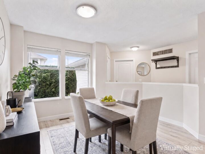 Property Photo: 21928 48 Avenue 72 BC V3A 8H1