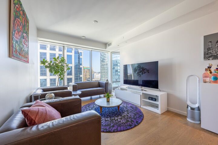 1151 W Georgia Street 2901 — photo 1