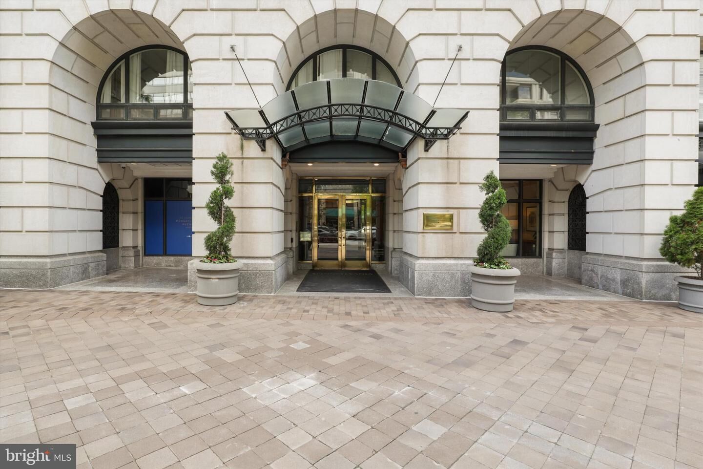 Property Photo:  601 Pennsylvania Avenue NW 612  DC 20004 
