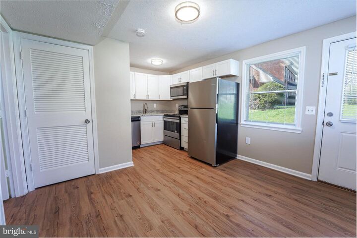 Property Photo:  3103 Shawnee Drive 6  VA 22601 
