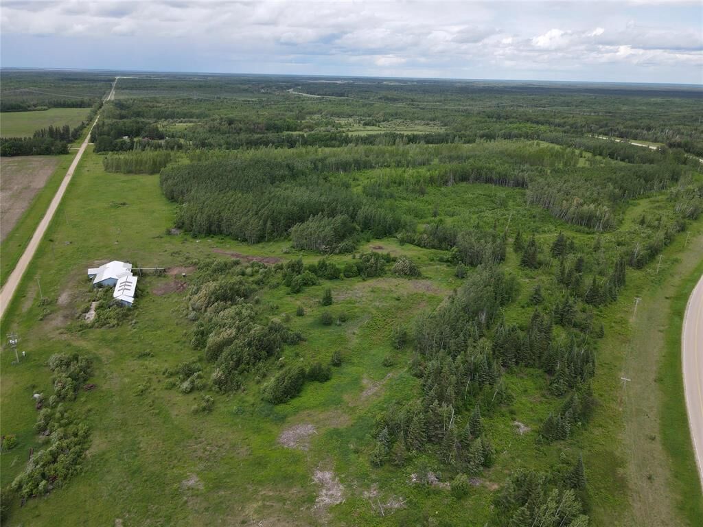 Property Photo:  6033 81E Road  MB R0A 1Z0 