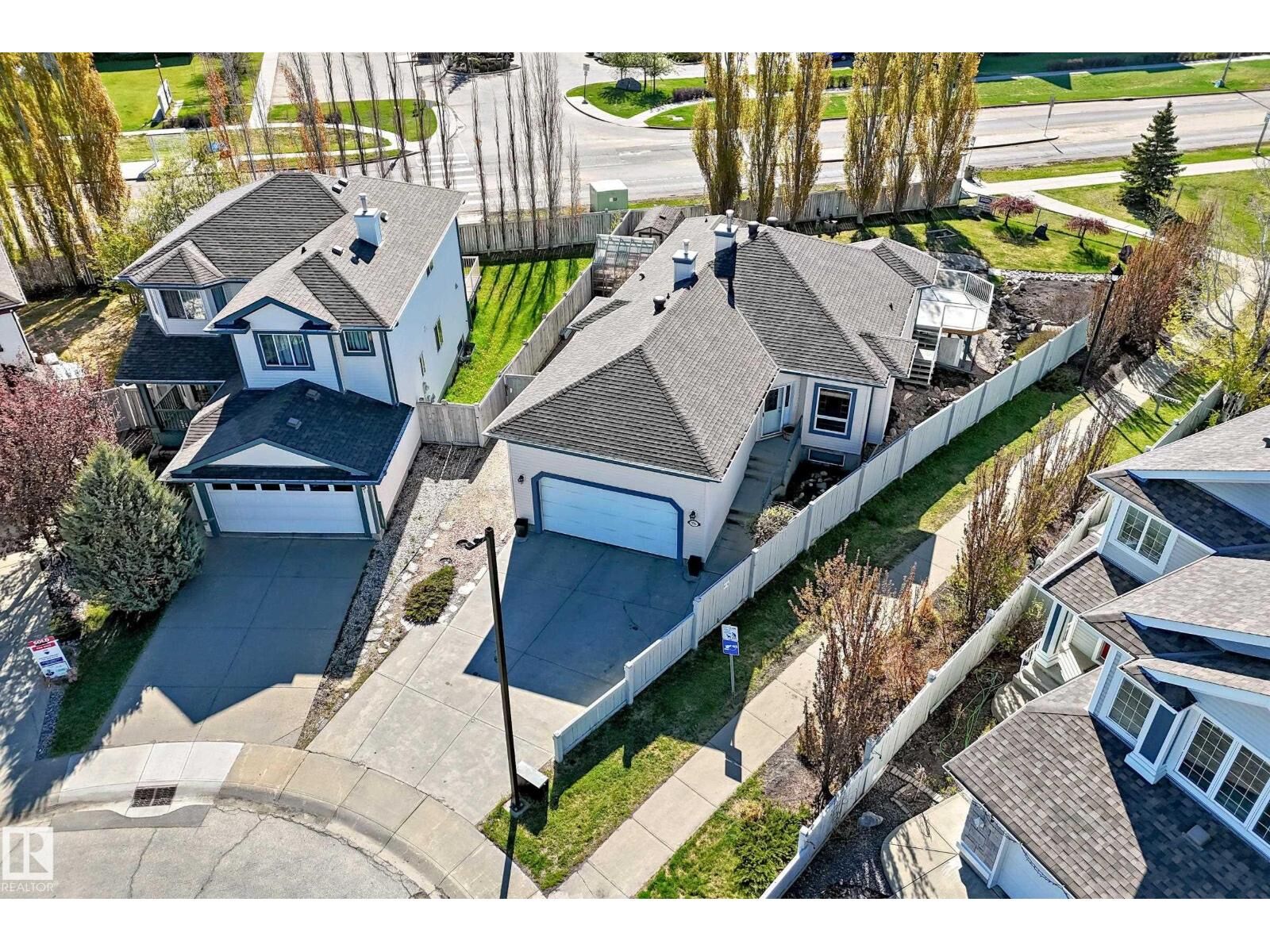 Property Photo: 576 Glenwright Cr NW AB T5P 4E6