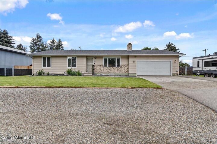 Property Photo:  9675 N Valley Way  ID 83835 