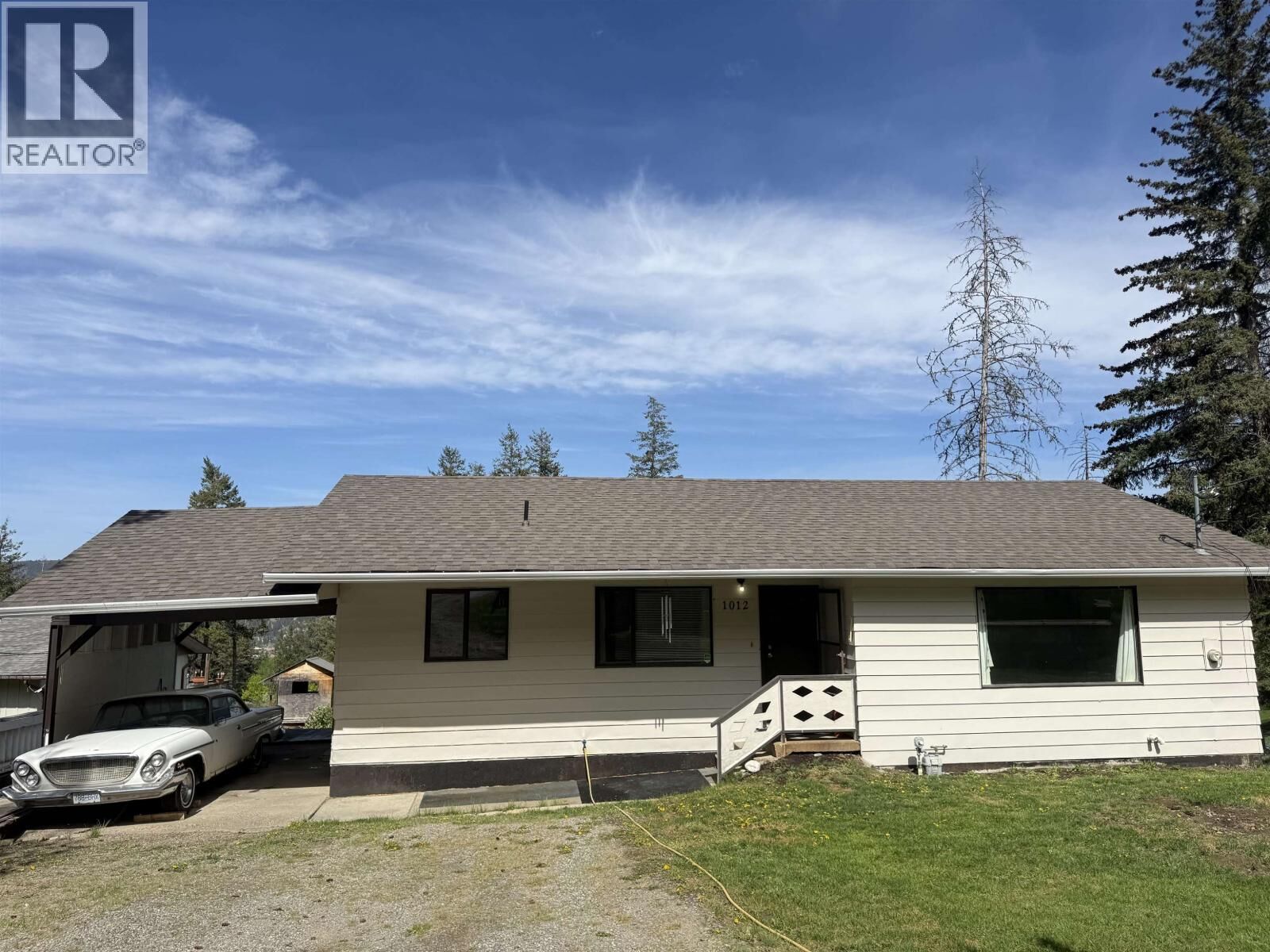 Property Photo:  1012 Conrad Crescent  BC V2G 3M4 