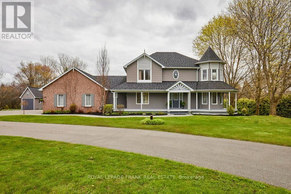 Photo de la propriété: 14 Cawkers Cove Road ON L9L 1P4