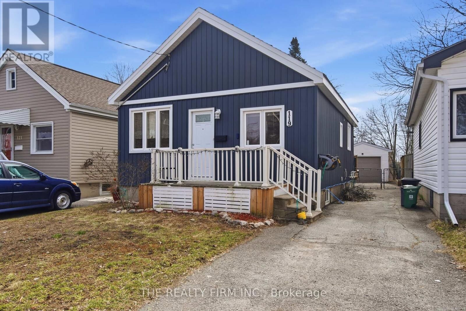 Property Photo: 119 Connaught Avenue ON N5Y 3A5