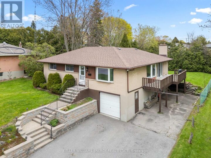 Property Photo:  365 Humewood Avenue  ON L1G 2T6 