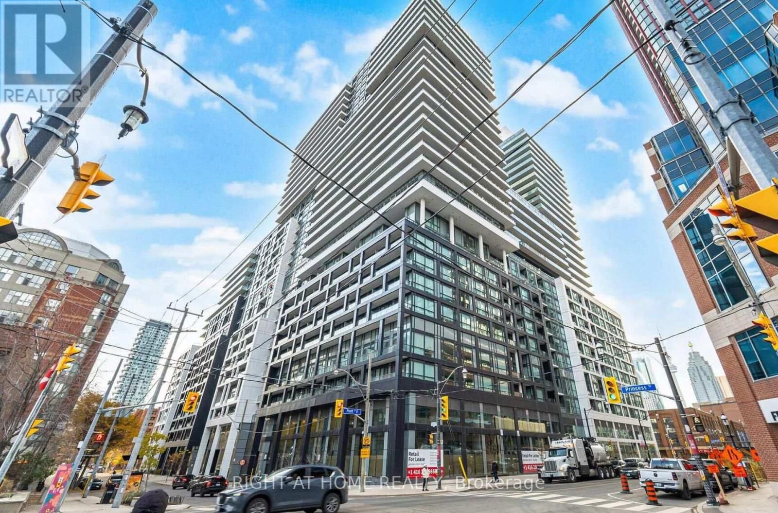 Property Photo: 70 Princess Street 2815 E ON M5A 0X6