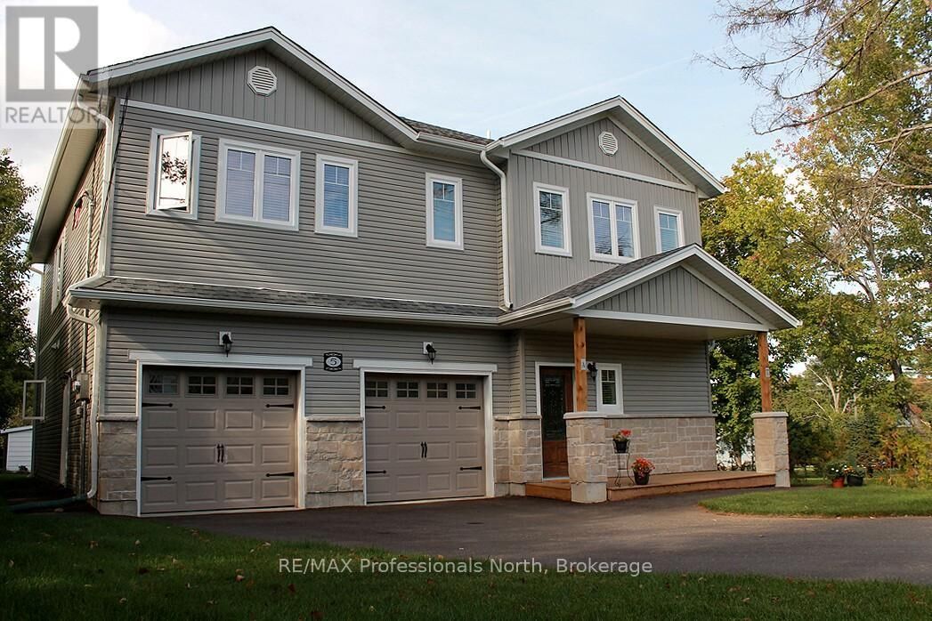 Property Photo:  5 Greaves Avenue  ON P1H 1V2 