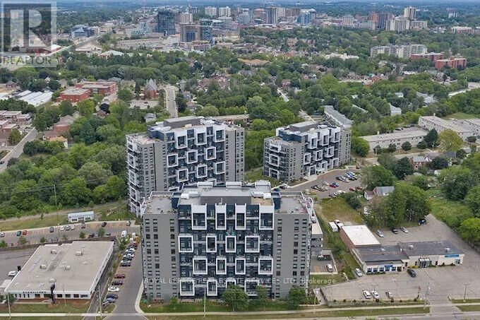 Property Photo:  460B Belmont Avenue West 508  ON N2M 0B3 