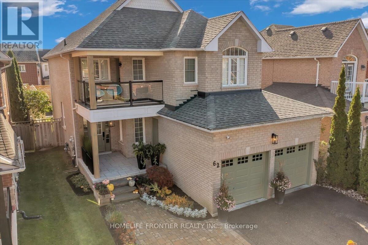 Property Photo:  62 Russell Barton Lane  ON L9P 1Z2 