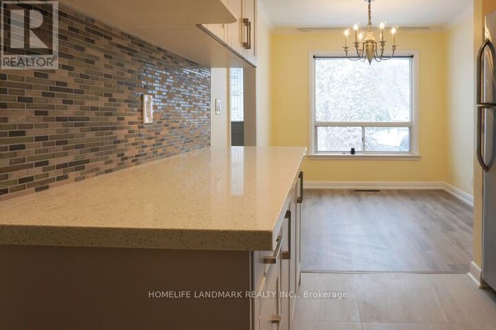 Property Photo:  48 Greylawn Crescent  ON M1R 2V6 