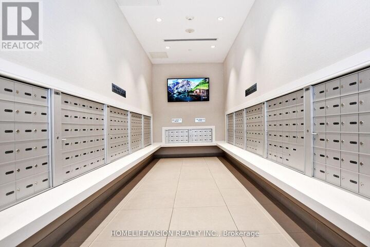 Property Photo:  9205 Yonge Street 1111  ON L4C 1V5 