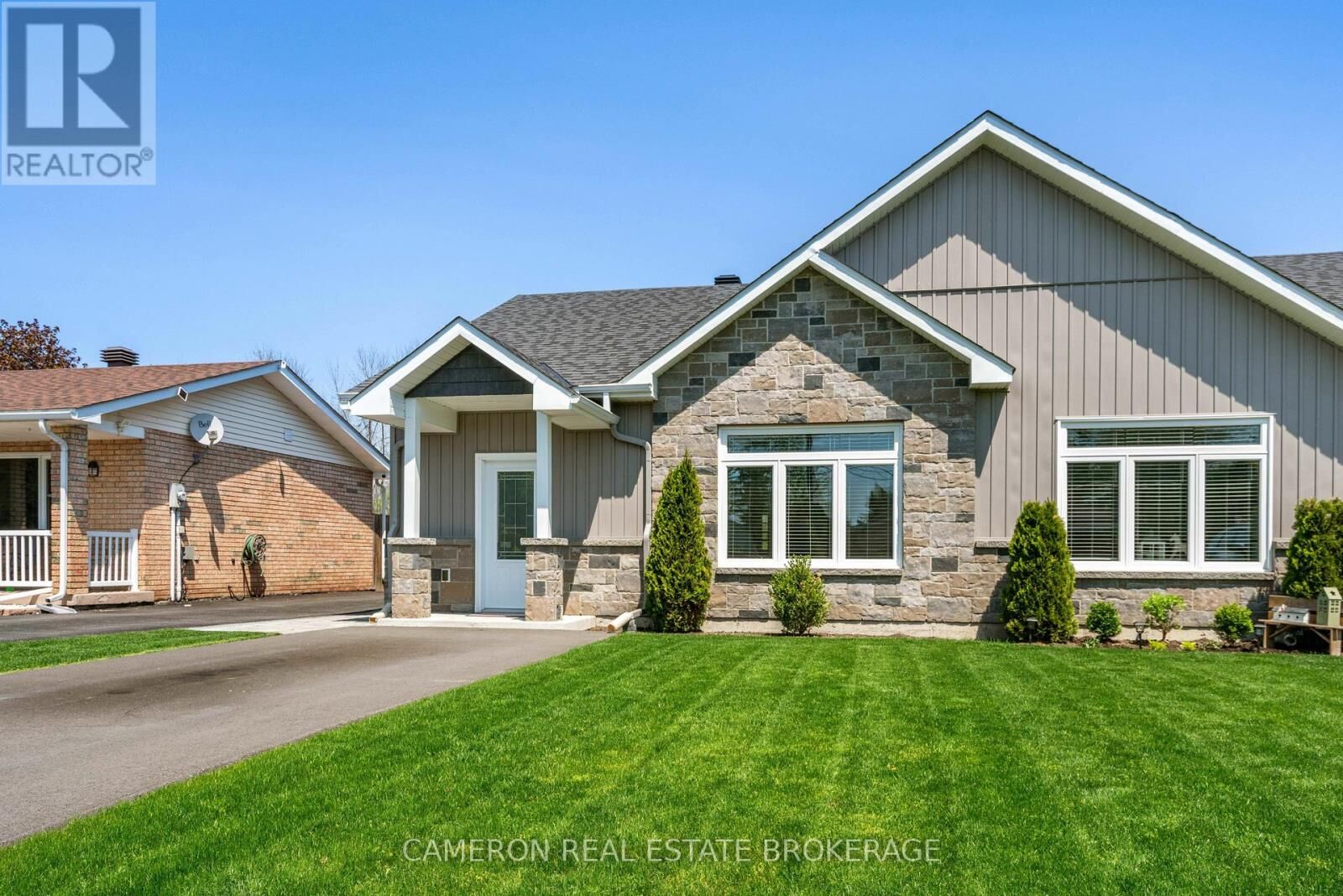Property Photo:  5401A Woodlands Road  ON K0C 1M0 