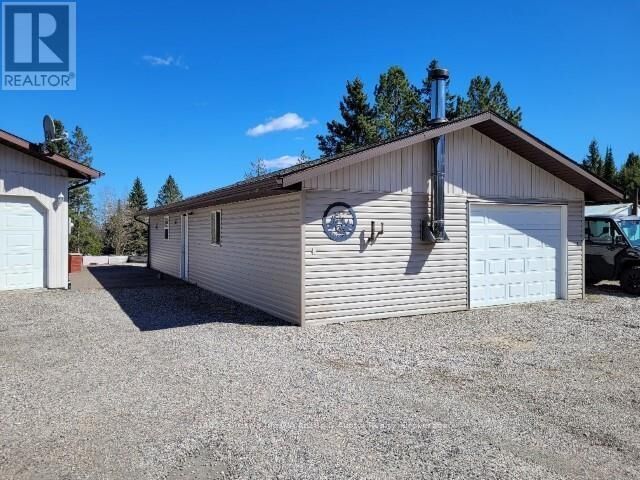 Property Photo:  2 Lakeview Road  ON P8N 2Y4 
