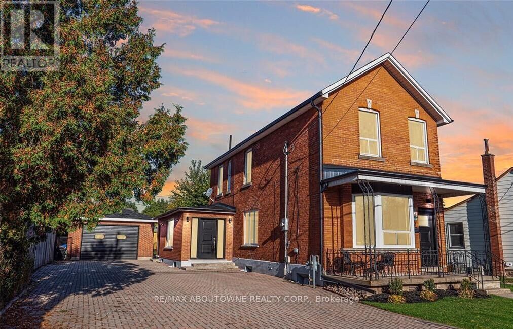 Property Photo: 43 Crooks Street ON L8R 2Z7