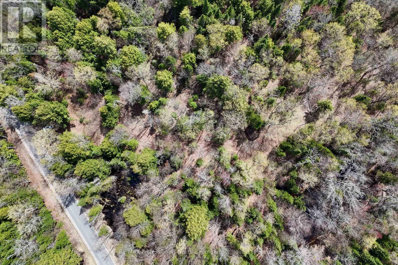 Property Photo:  0 Lochlin Road  ON K0M 1S0 