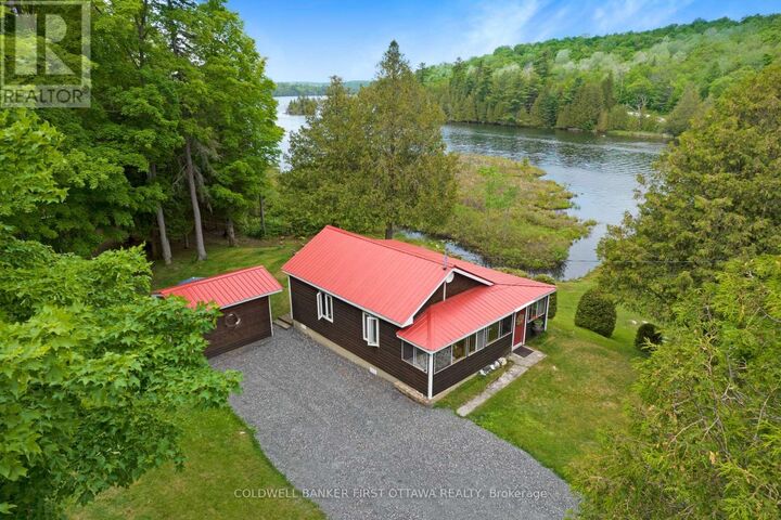Property Photo: 1025 Arcol Road ON K0H 2J0
