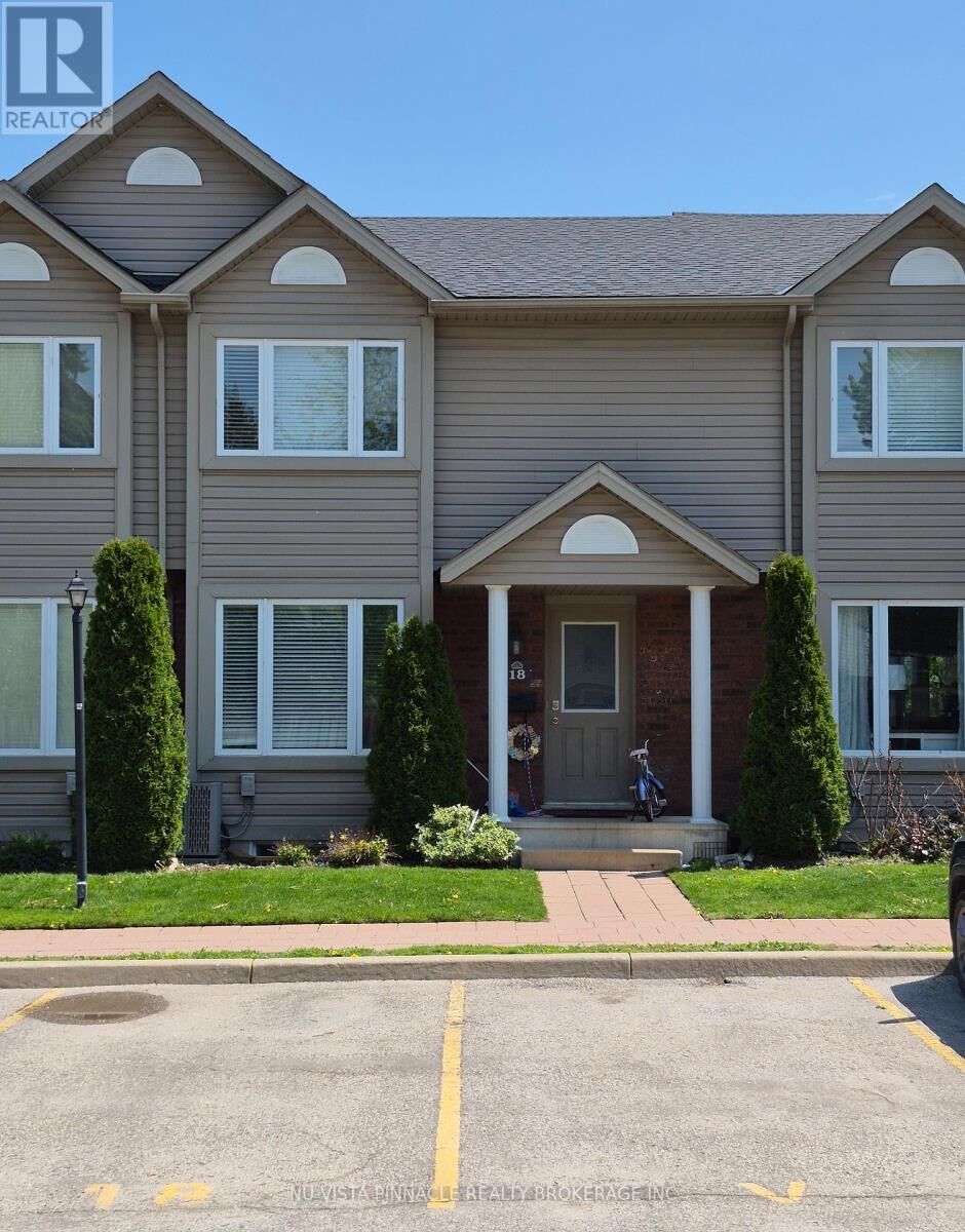 Property Photo:  780 Fanshawe Park Road East 18  ON N5X 1L5 