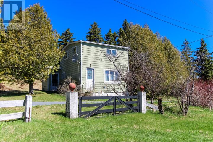 5 Back Path Road — photo 1