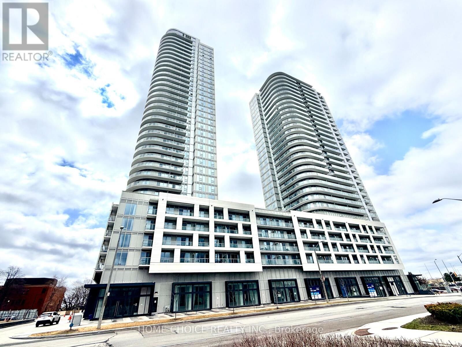 Property Photo: 2033 Kennedy Road 1106 ON M1T 0B9