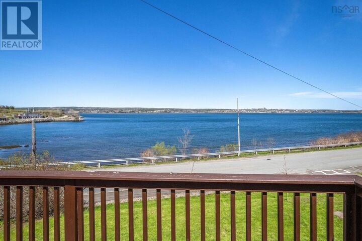 Property Photo:  7 Dale Avenue  NS B0E 2G0 