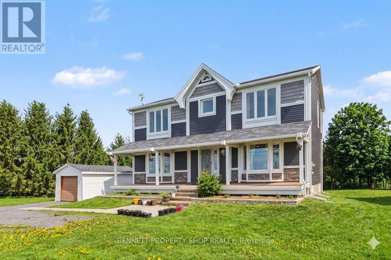 Property Photo:  406 County 9 Road  ON K0B 1L0 