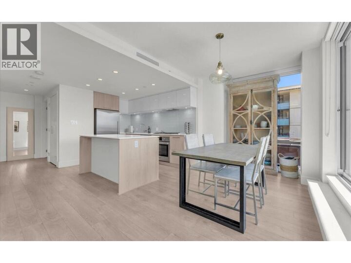 Property Photo: 680 Seylynn Crescent 405 BC V7J 0B5