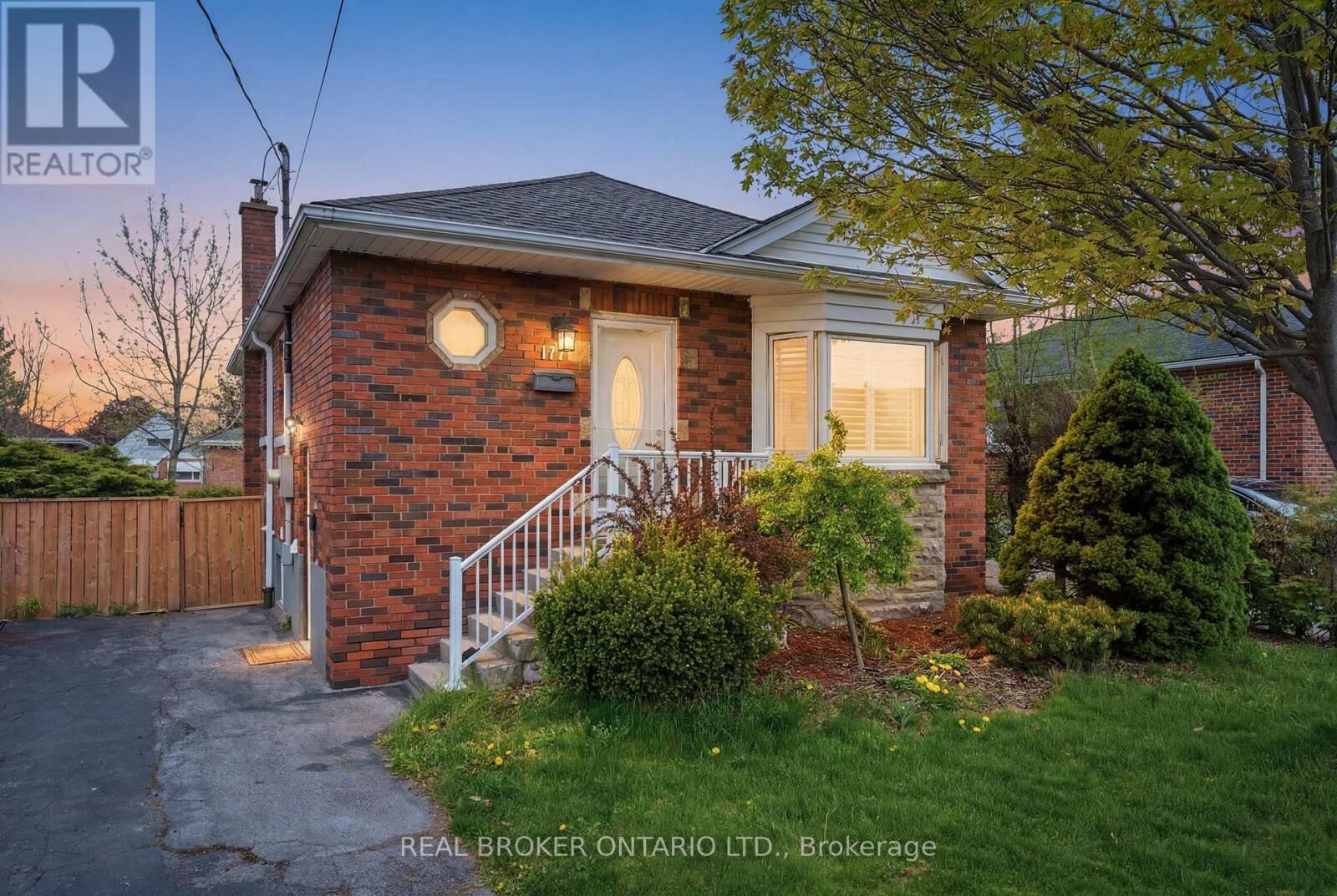 Property Photo: 177 East 31st Street Main ON L8V 3P4