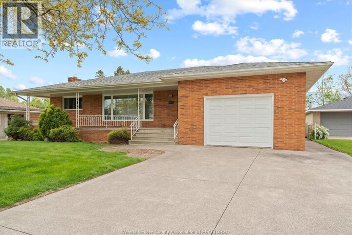 Property Photo: 3299 Woodlawn Avenue ON N8W 2J1