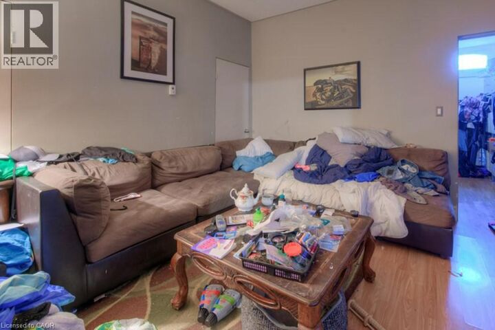Property Photo:  66 Eagle Avenue  ON N3S 1Y9 
