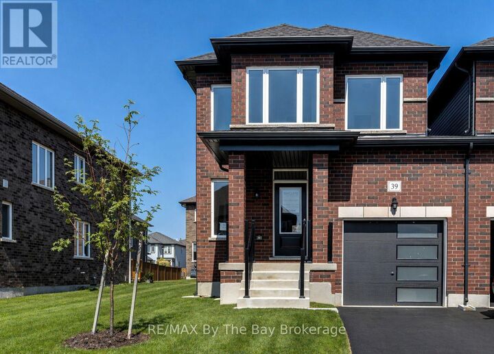Property Photo:  39 Lisa Street  ON L9Z 1J9 