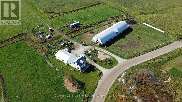 Property Photo:  700 Piquette Road  ON P0H 2M0 