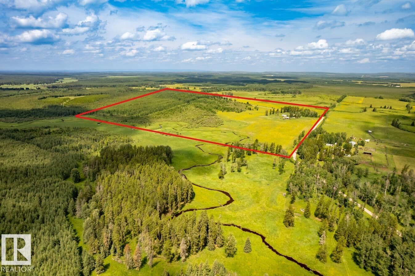 Property Photo:  11517 Twp Rd 541A  AB T0E 1S0 