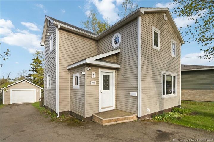 Property Photo:  205 Broadway Street  NB E1A 3Y3 