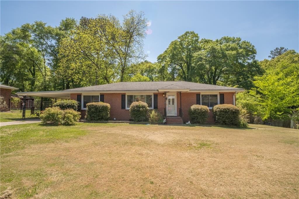 Property Photo:  14 Robin Hood Road NE  GA 30161 