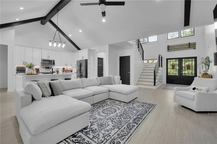 Property Photo: 821 Mile Branch Road GA 30114